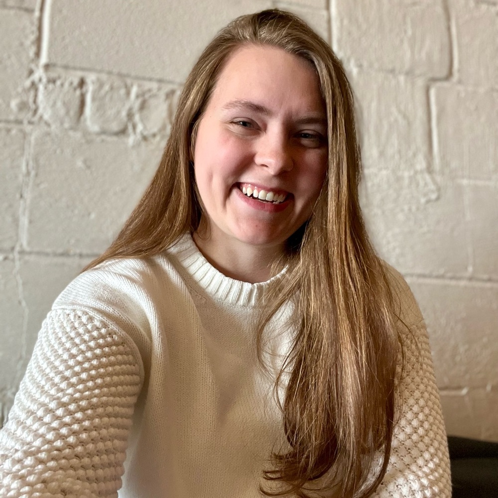 Meet your Posher, Christine